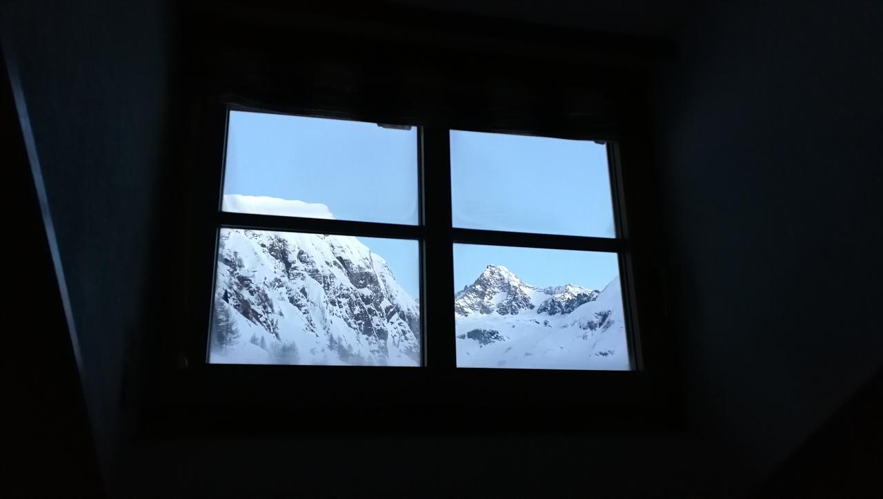 ホテルAlpengasthof Lucknerhaus Kals-am Großglockner エクステリア 写真